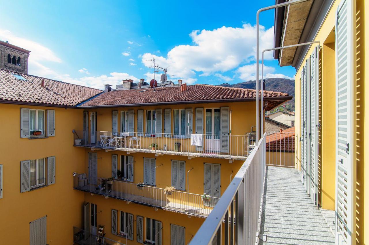 Sky Attic 72 - The House Of Travelers Como Exterior foto