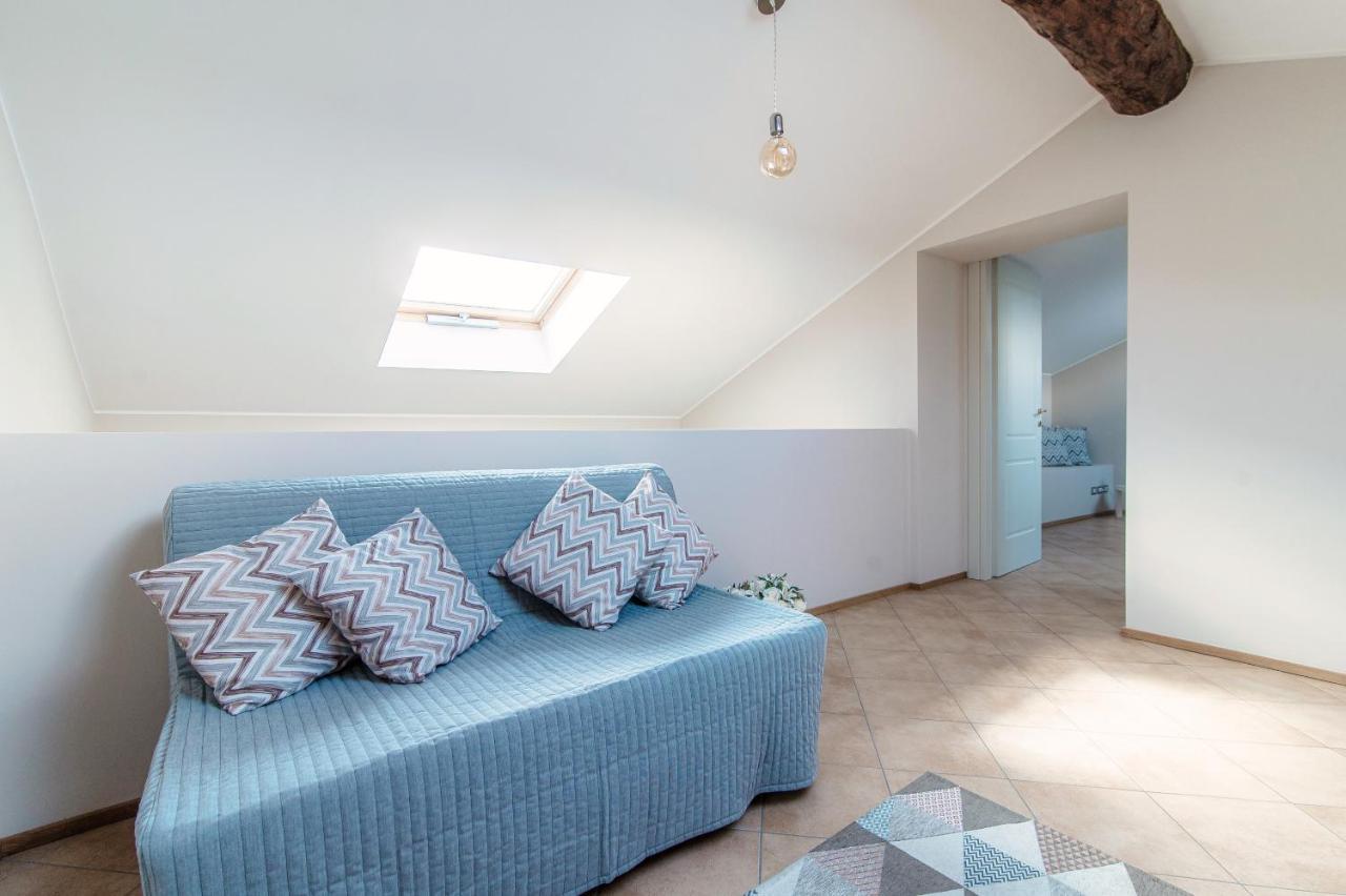 Sky Attic 72 - The House Of Travelers Como Exterior foto